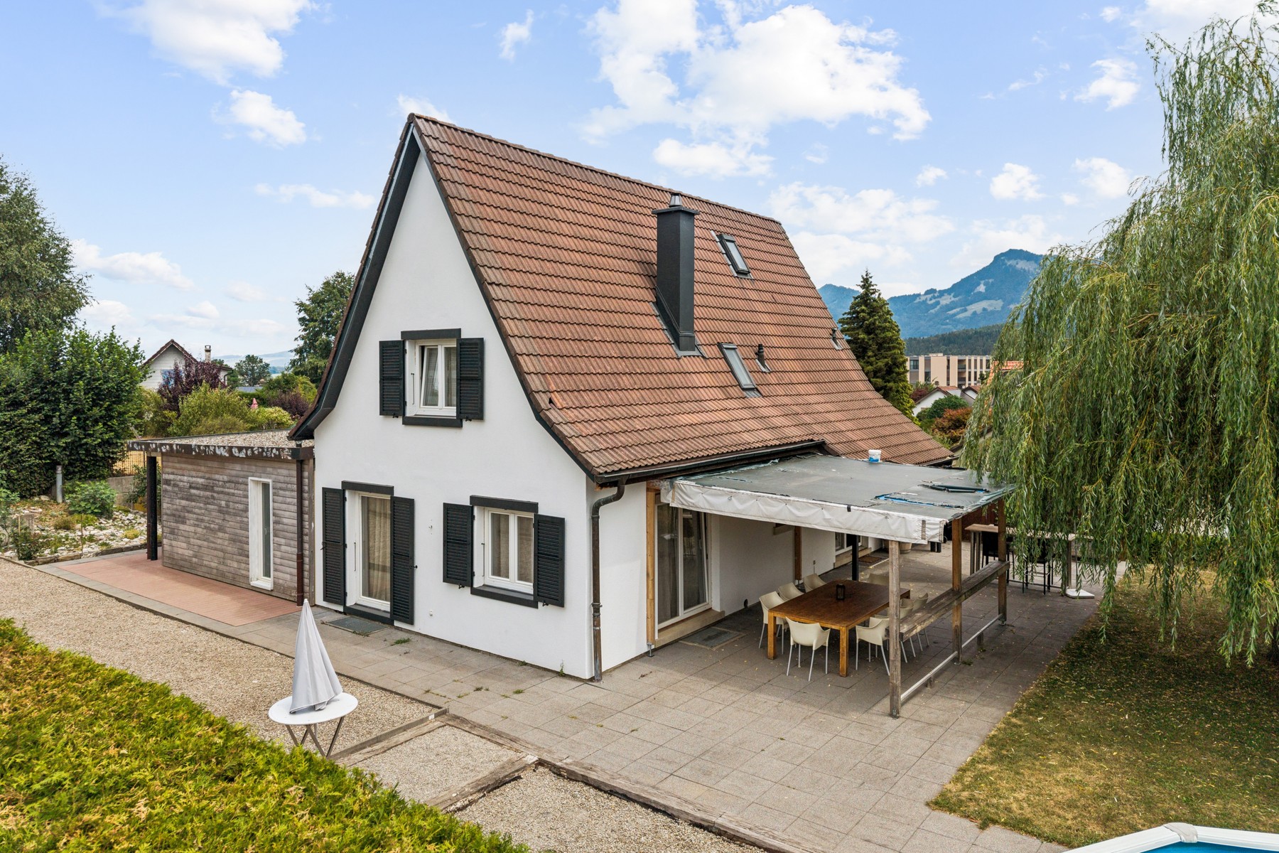  Single-family home in a sought-after neighborhood in the city of Bulle - 物件實景