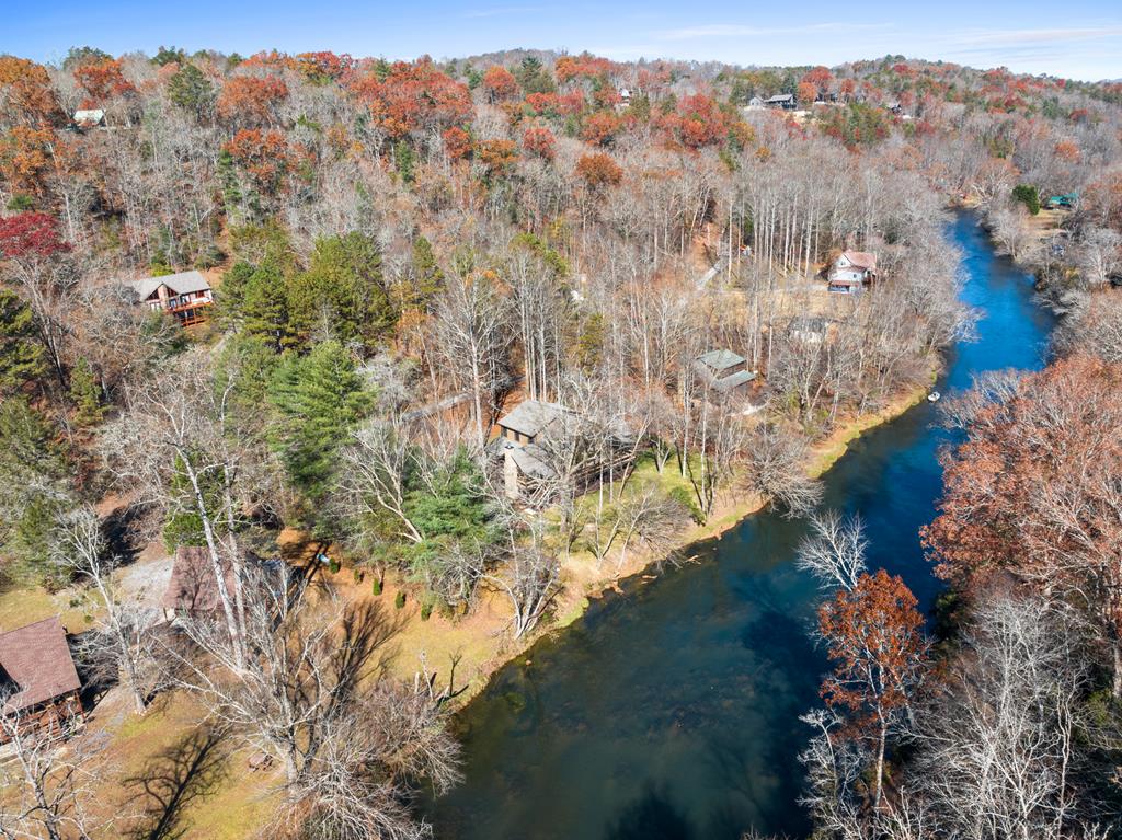 Mineral Bluff, Georgia, 30559, United States, 4 Bedrooms Bedrooms, ,5 BathroomsBathrooms,Residential,For Sale,1986837