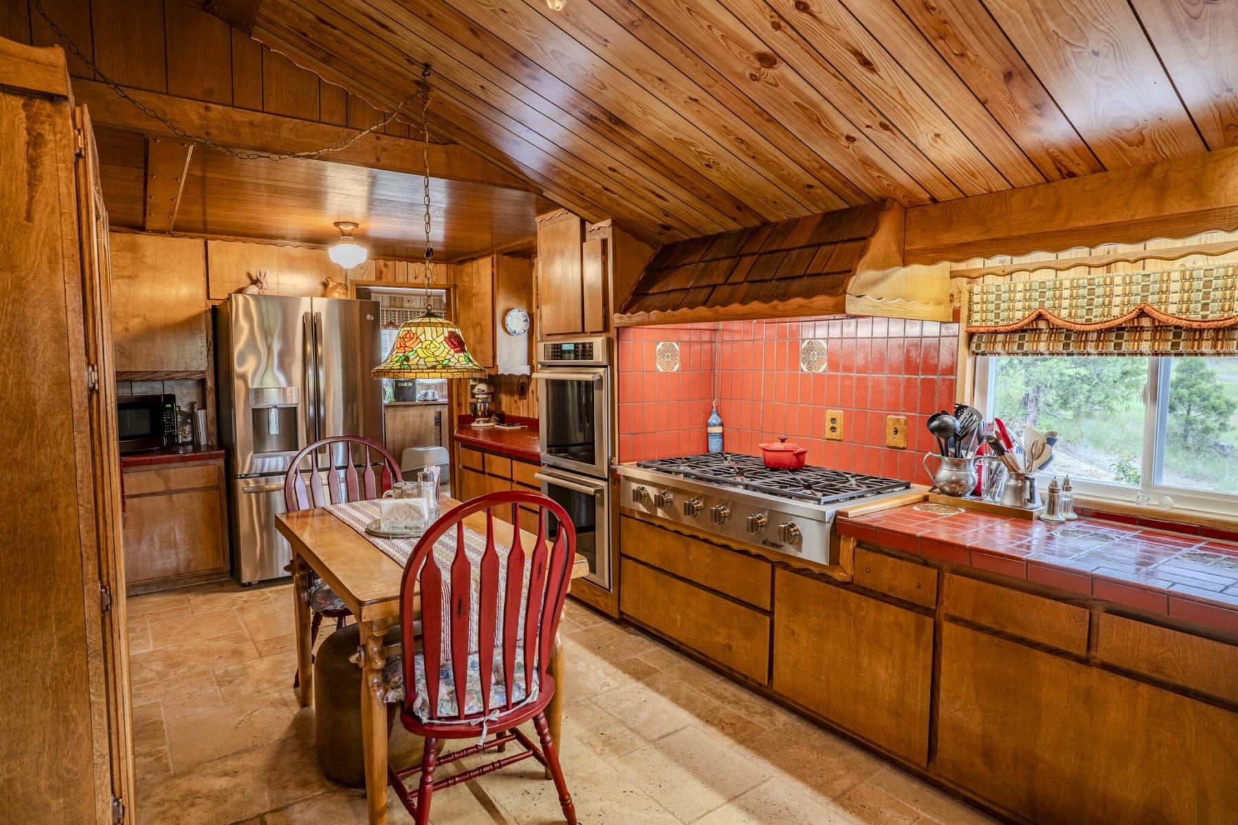  1969 Colestin Road Ashland, OR 97520 - 物件實景