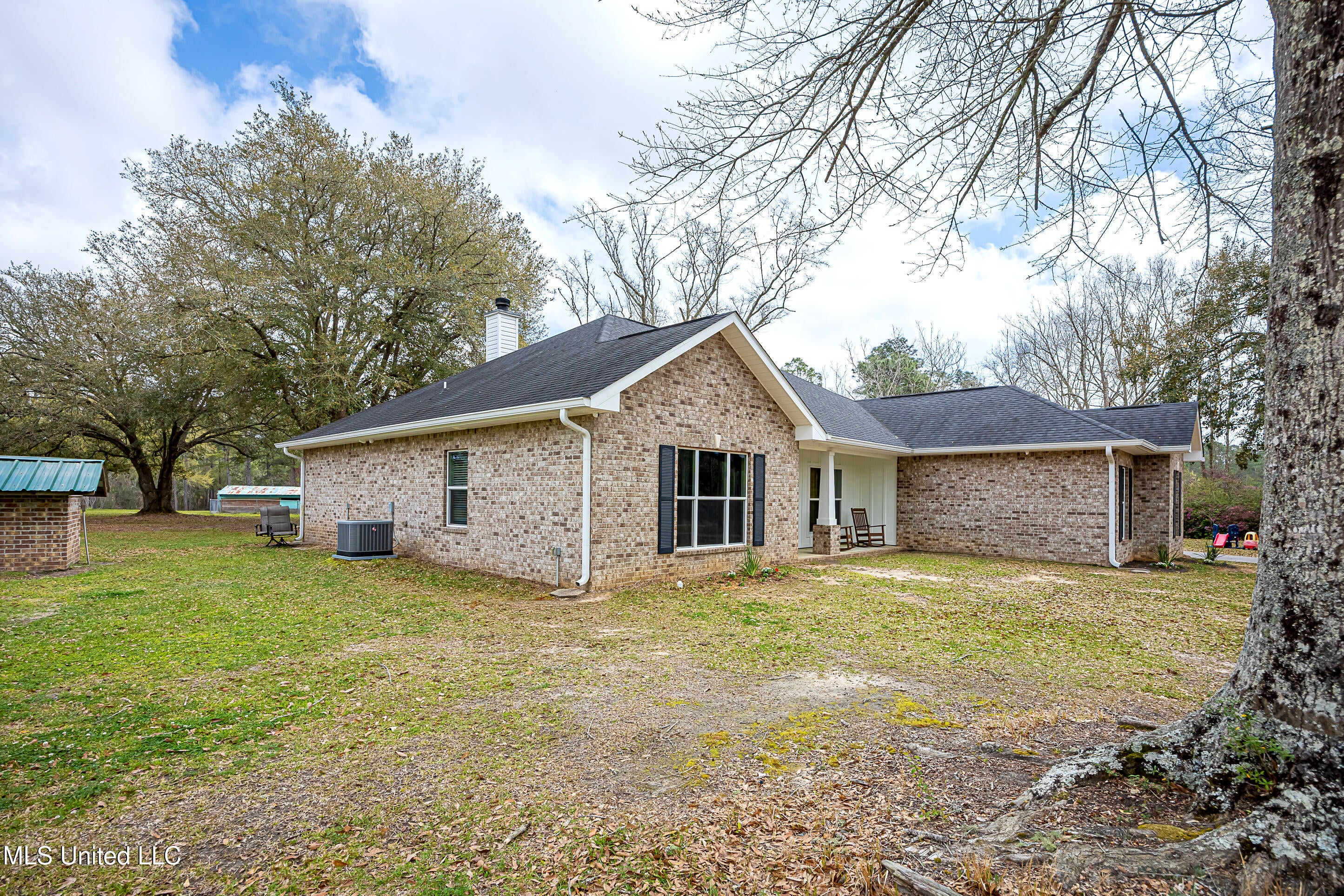 Vancleave, Mississippi, 39565, United States, 4 Bedrooms Bedrooms, ,2 BathroomsBathrooms,Residential,For Sale,1927401