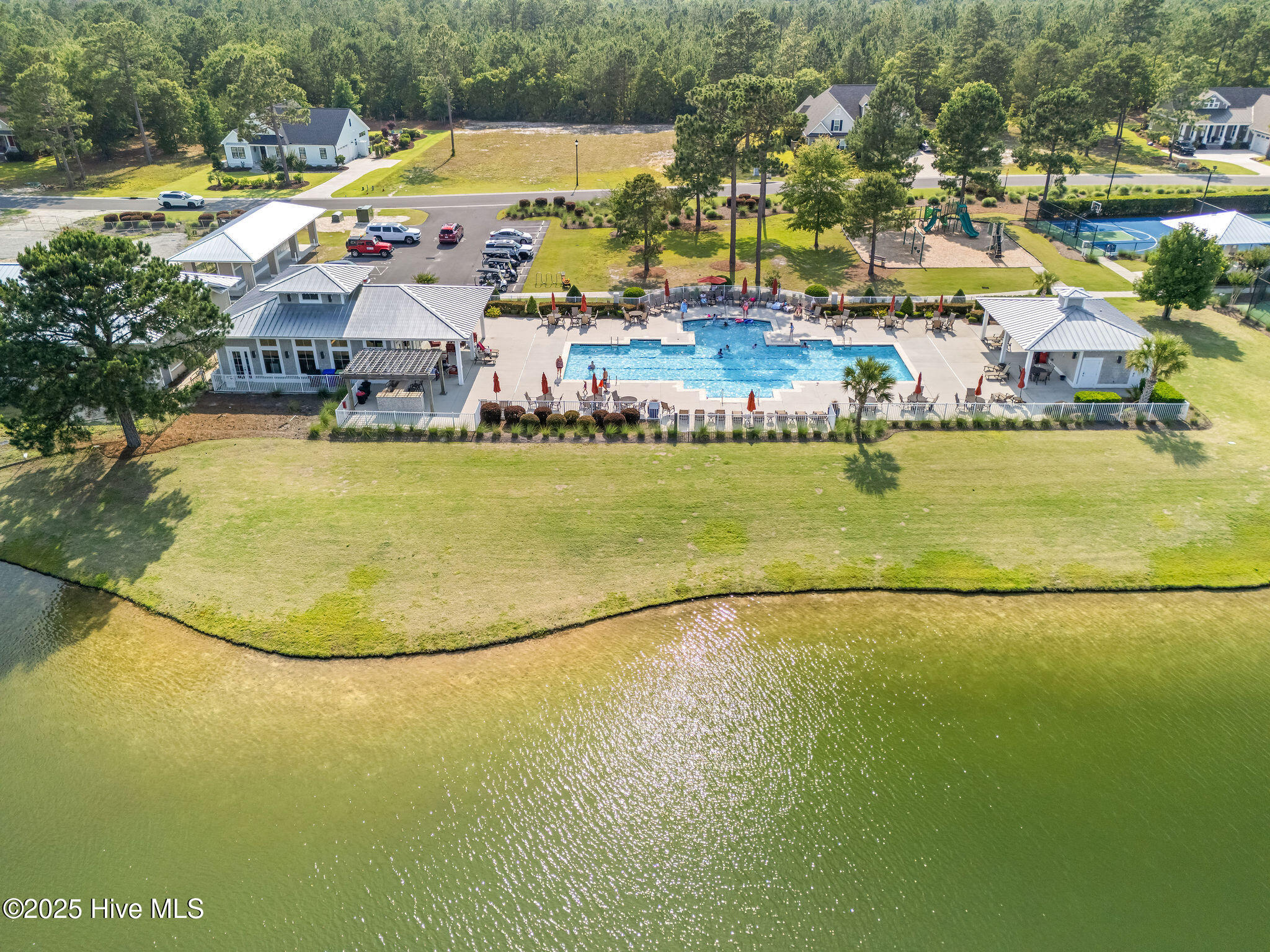 Leland, North Carolina, 28451, United States, 3 Bedrooms Bedrooms, ,4 BathroomsBathrooms,Residential,For Sale,1805134