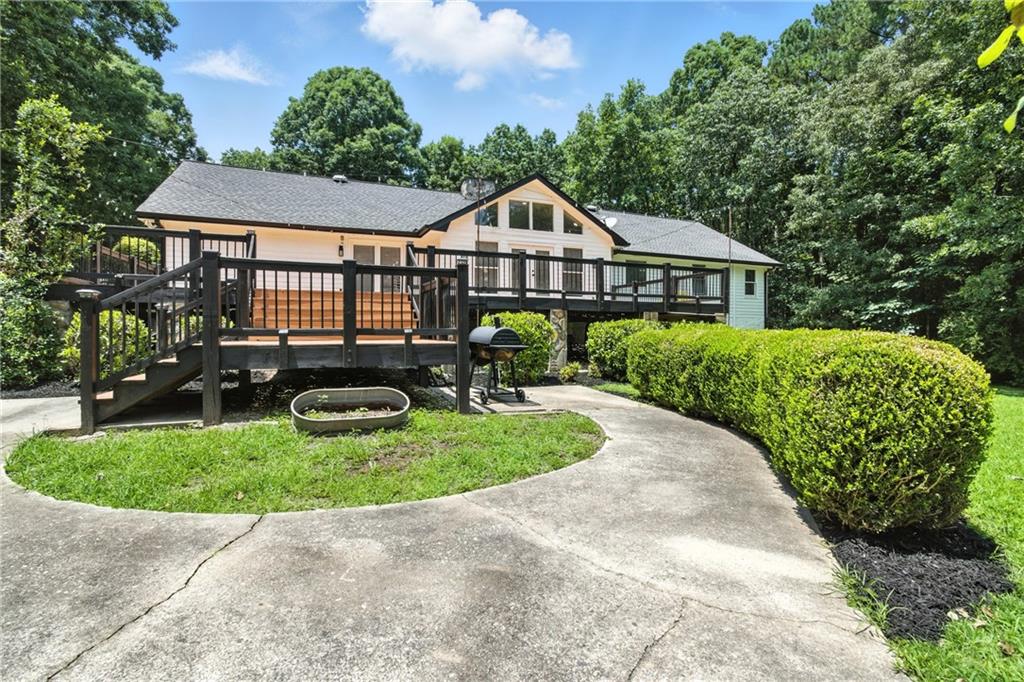 Lawrenceville, Georgia, 30045, United States, 4 Bedrooms Bedrooms, ,3 BathroomsBathrooms,Residential,For Sale,1941302