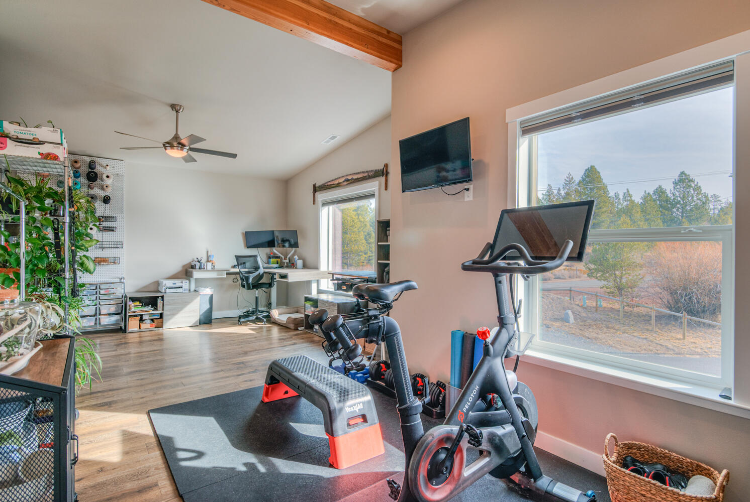 La Pine, Oregon, 97739, United States, 3 Bedrooms Bedrooms, ,3 BathroomsBathrooms,Residential,For Sale,2016601