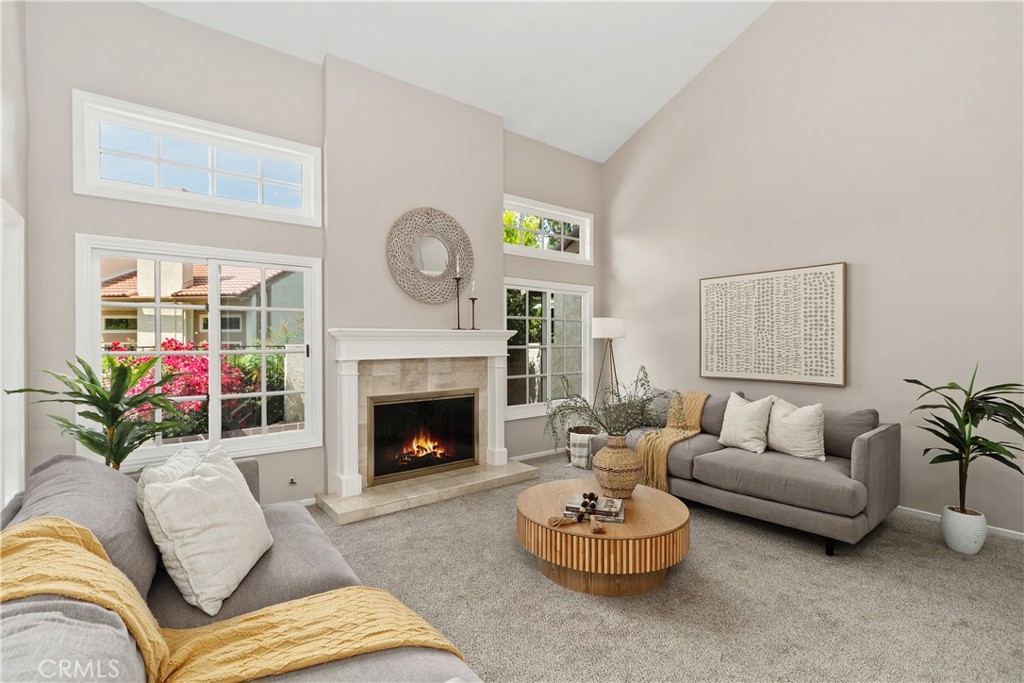 Huntington Beach, California, 92646, United States, 4 Bedrooms Bedrooms, ,3 BathroomsBathrooms,Residential,For Sale,1906442