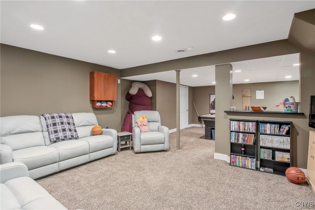 Syracuse, New York, 13212, United States, 4 Bedrooms Bedrooms, ,3 BathroomsBathrooms,Residential,For Sale,1932016