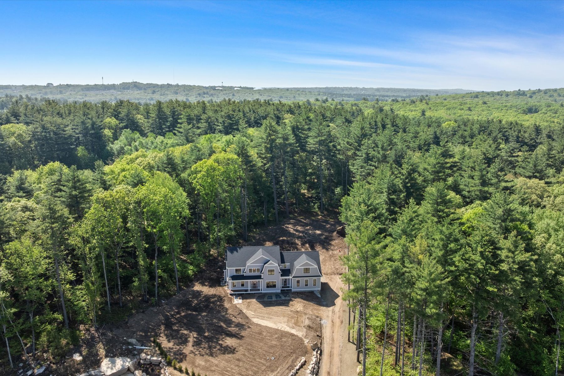  37 Lincoln Street, Hopkinton, MA 01748 - 物件實景