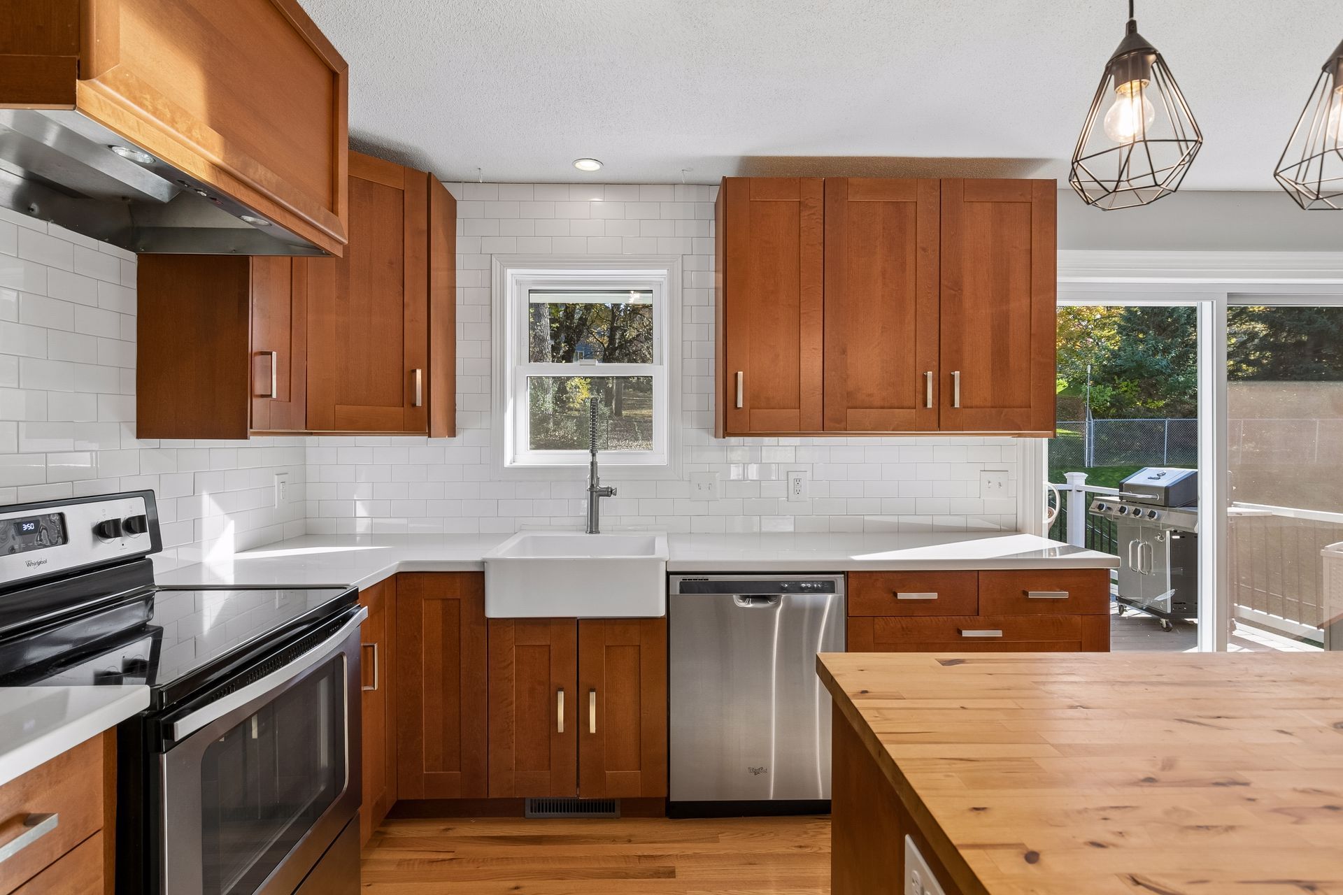  A Light-Filled Home Near Rolling Oaks Park - 物件實景