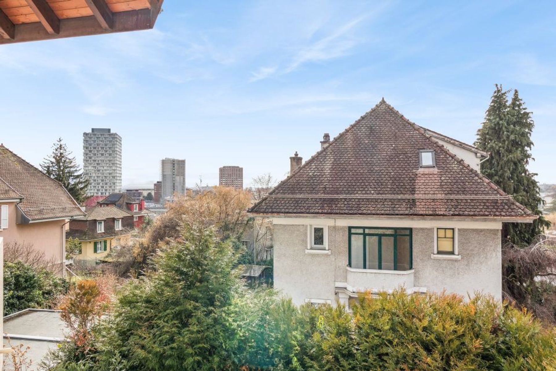  Renovated 5.5-room apartment with separate studio A rare opportunity - 物件實景