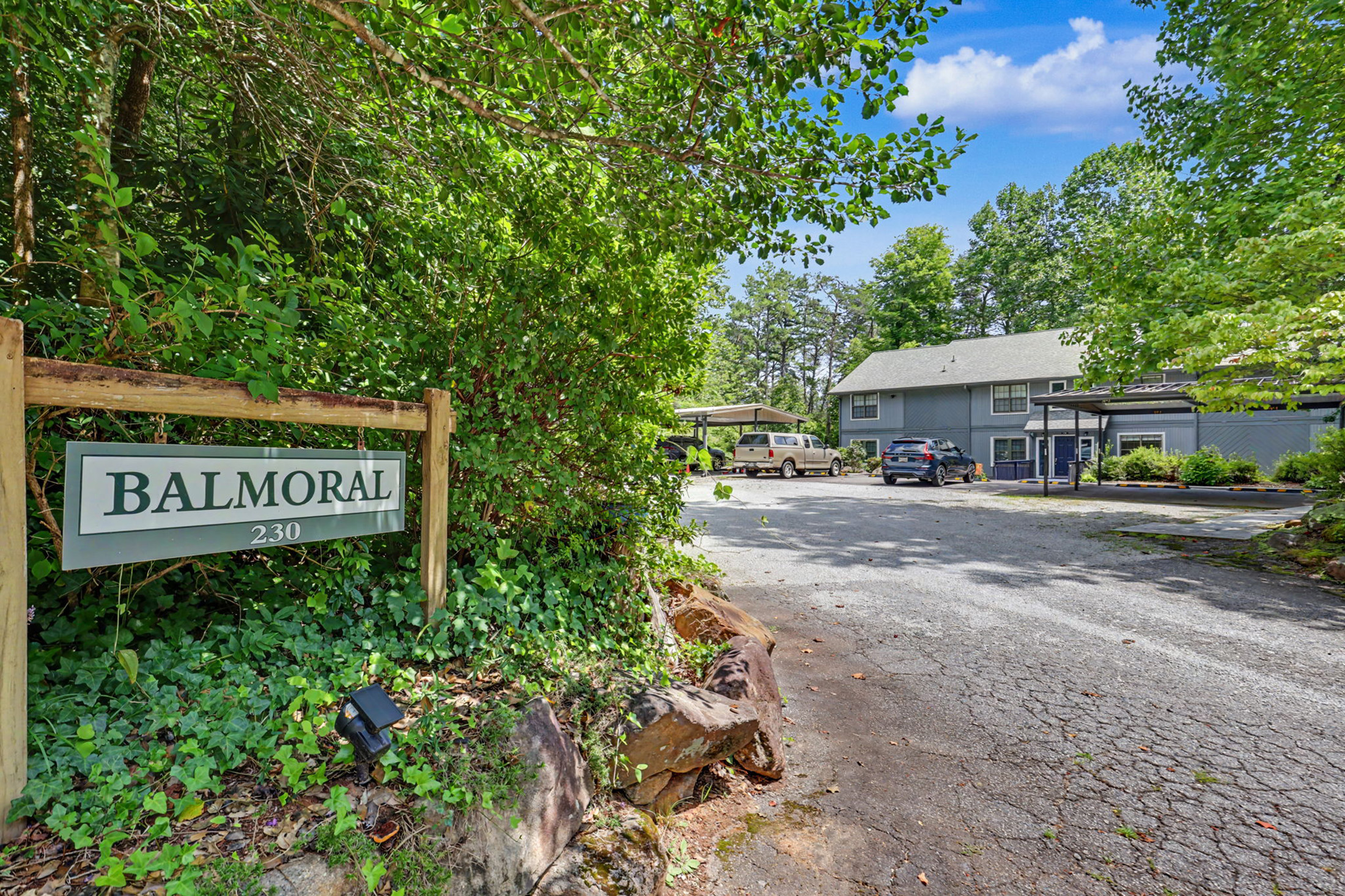 Stornoway Dr, Clayton, GA 30525 #1