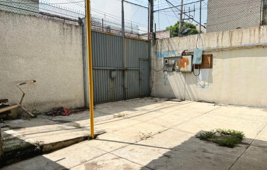 Casa Amarilla, Miguel Hidalgo, Ciudad de México, 11440, Mexico, 3 Bedrooms Bedrooms, ,3 BathroomsBathrooms,Residential,For Sale,Casa Amarilla,1642193
