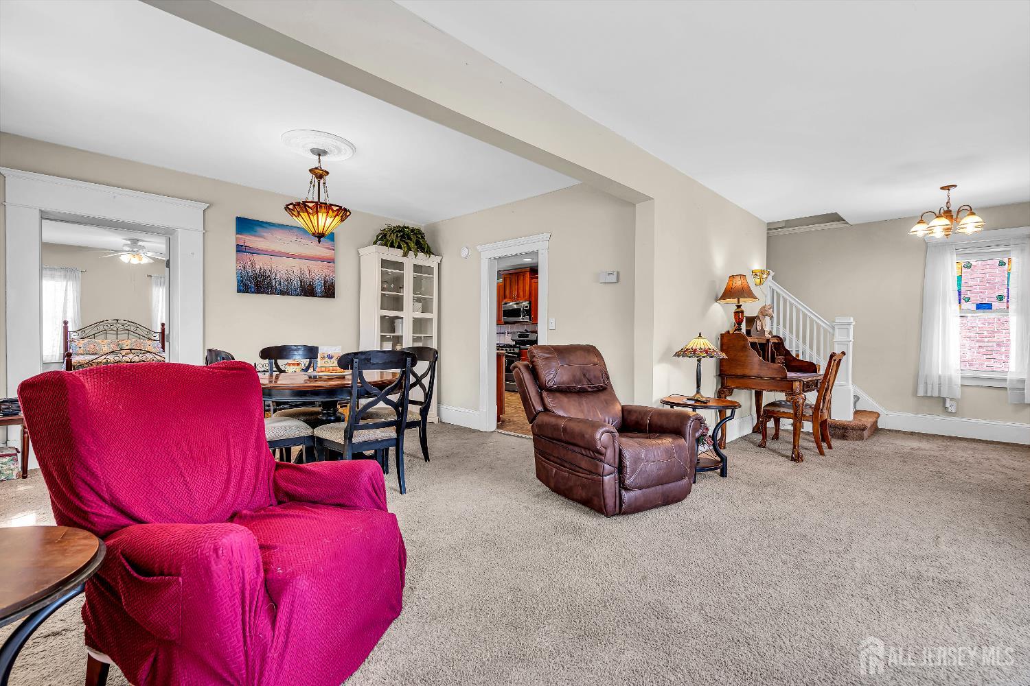 Woodbridge Proper, New Jersey, 07095, United States, 5 Bedrooms Bedrooms, ,2 BathroomsBathrooms,Residential,For Sale,1906051
