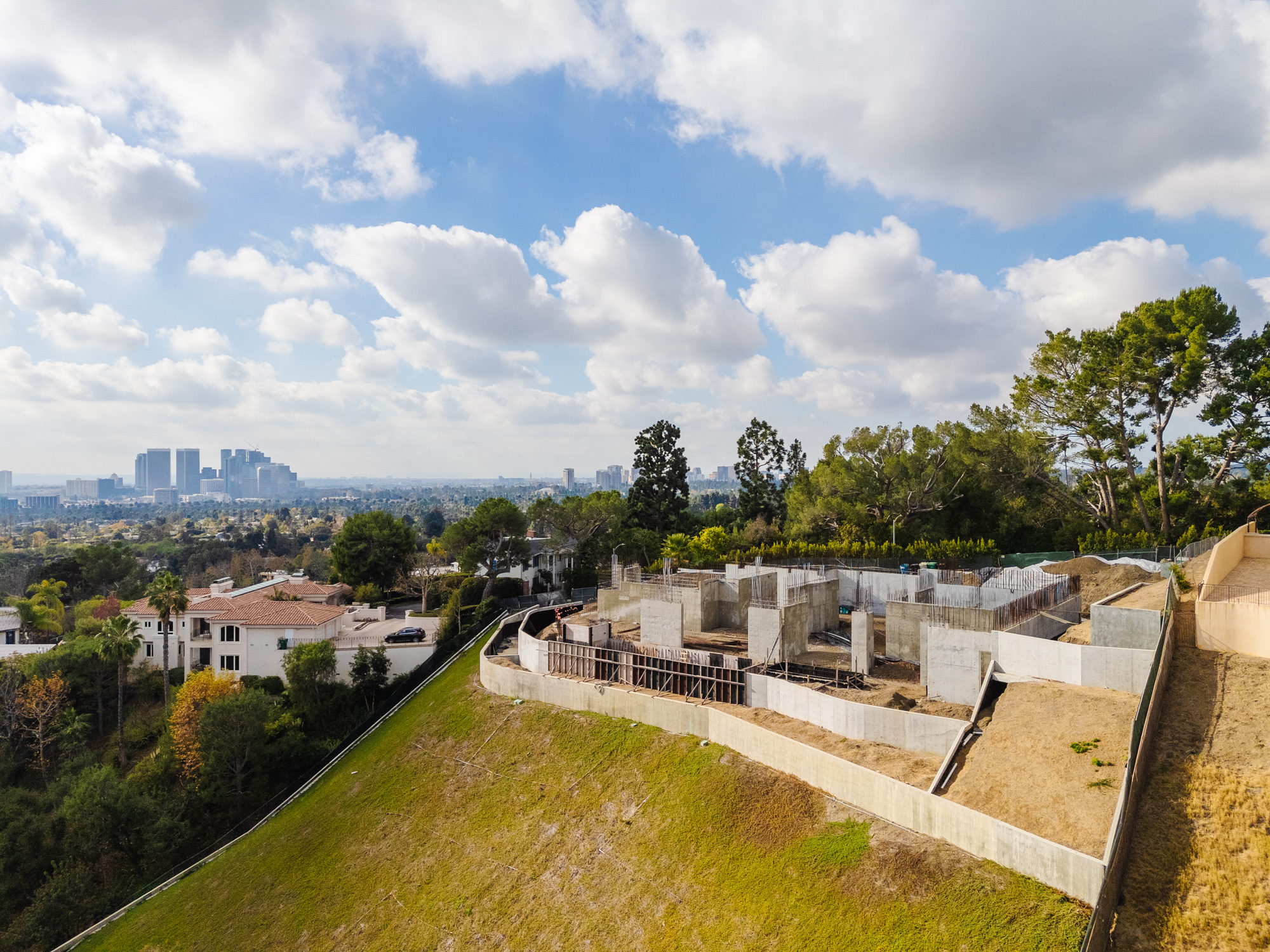  1140 Calle Vista Dr - 物件實景