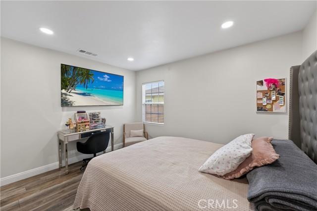 Torrance, California, 90501, United States, 3 Bedrooms Bedrooms, ,2 BathroomsBathrooms,Residential,For Sale,2006041