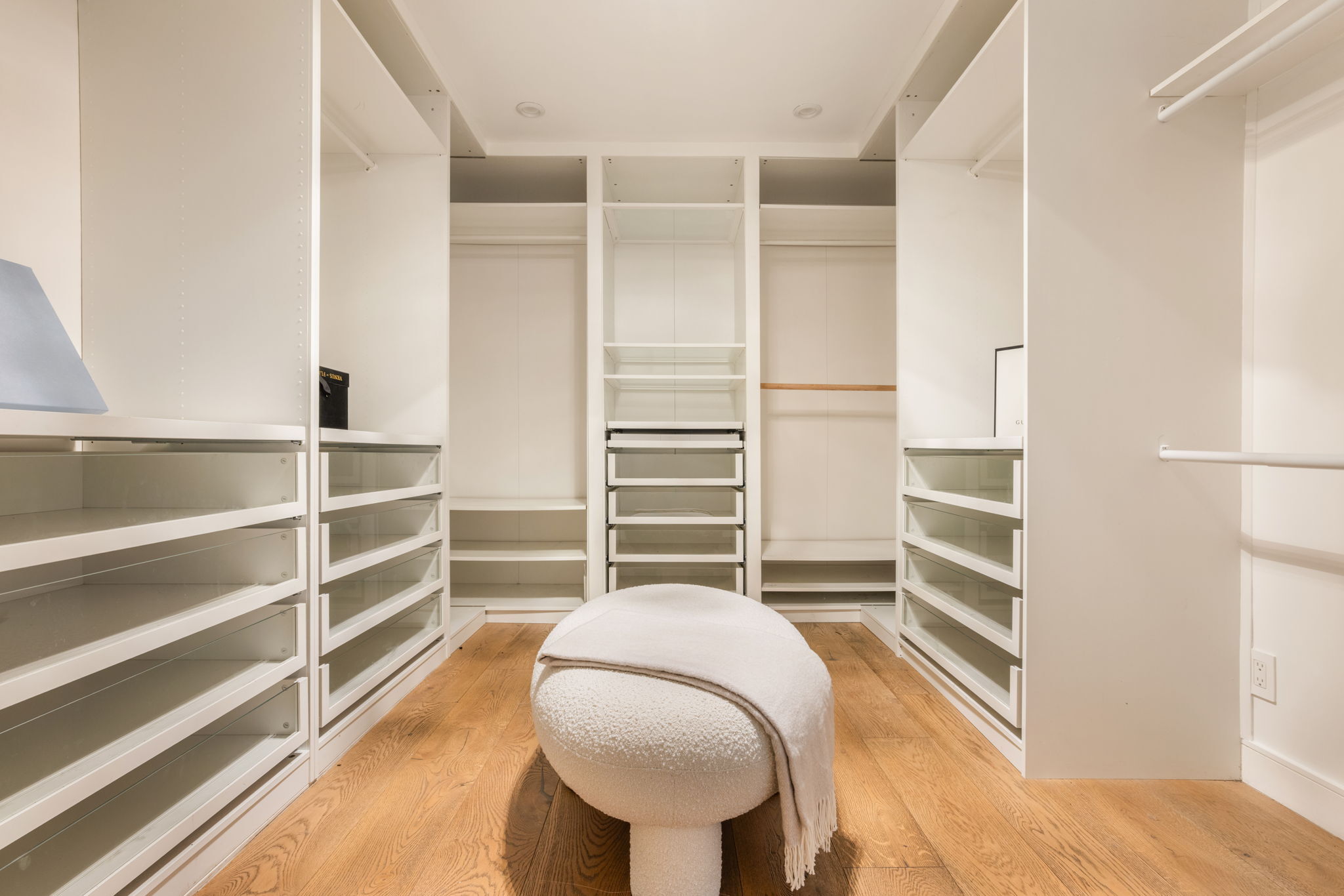  3701 Multiview Dr - 物件實景