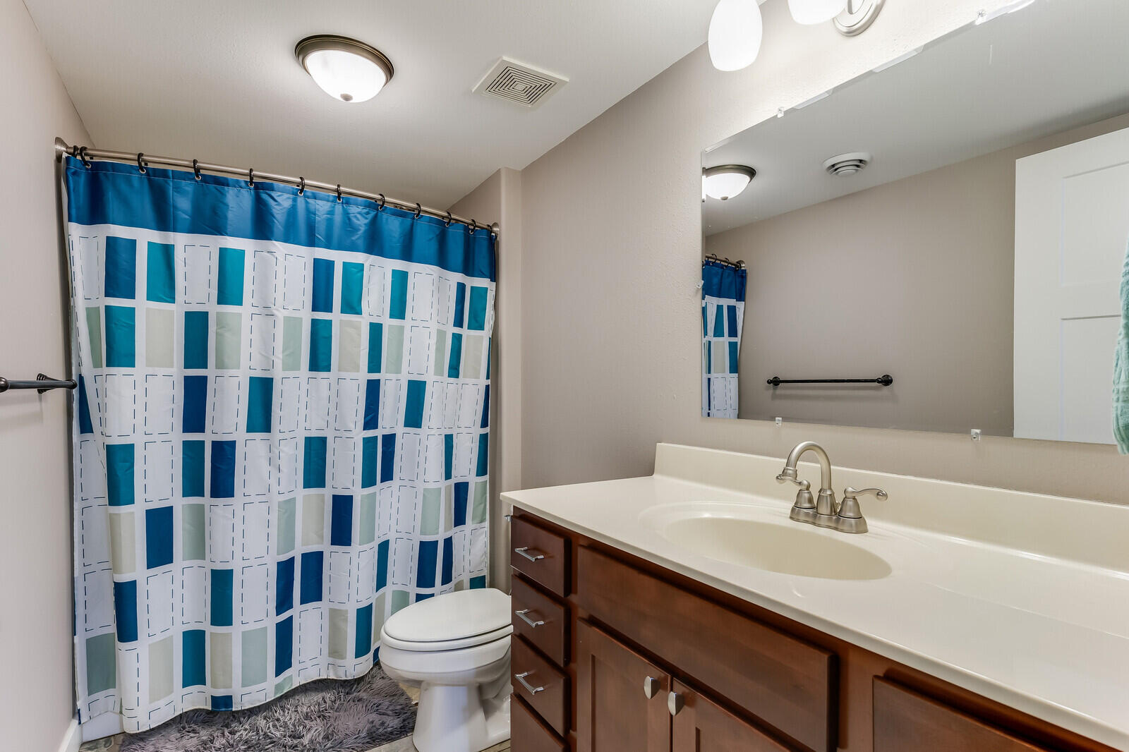 Onalaska, Wisconsin, 54650, United States, 3 Bedrooms Bedrooms, ,3 BathroomsBathrooms,Residential,For Sale,2037961
