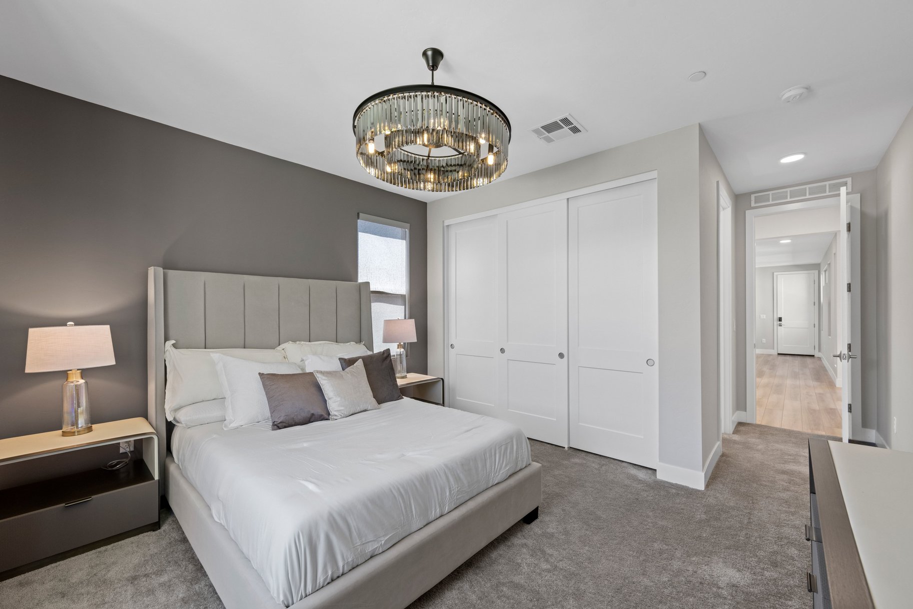  Upgraded Summerlin West Gated Home with Strip & Mountain Views - 物件實景
