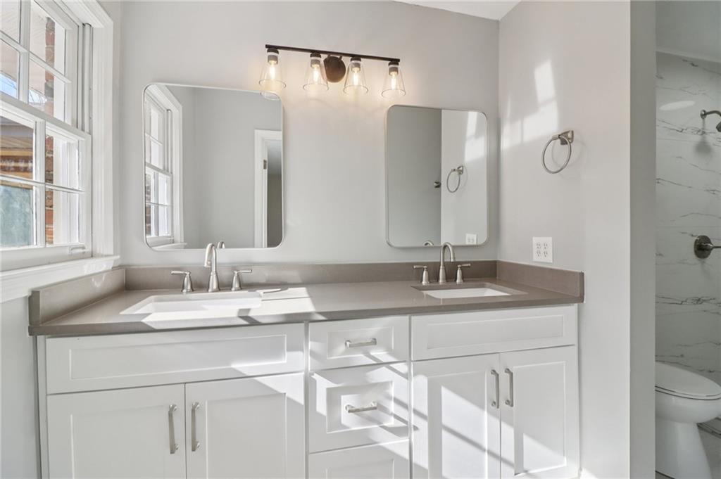 Smyrna, Georgia, 30082, United States, 6 Bedrooms Bedrooms, ,3 BathroomsBathrooms,Residential,For Sale,2002854