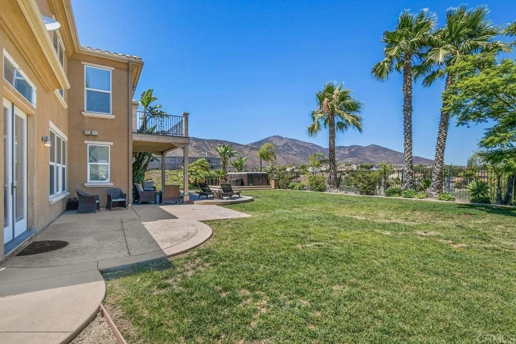 Chula Vista, California, 91914, United States, 4 Bedrooms Bedrooms, ,5 BathroomsBathrooms,Residential,For Sale,1906810