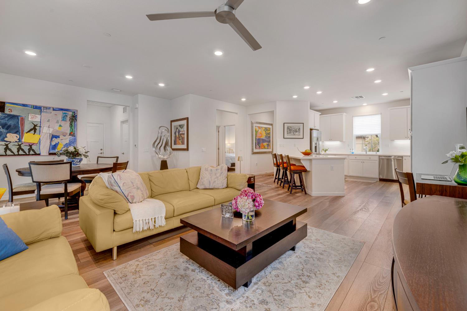 El Dorado Hills, California, 95762, United States, 2 Bedrooms Bedrooms, ,2 BathroomsBathrooms,Residential,For Sale,1950848