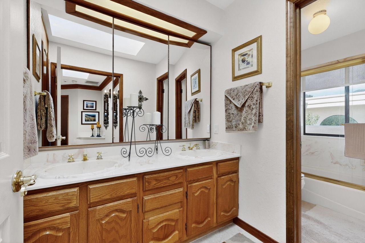 Albuquerque, New Mexico, 87109, United States, 3 Bedrooms Bedrooms, ,3 BathroomsBathrooms,Residential,For Sale,1949452