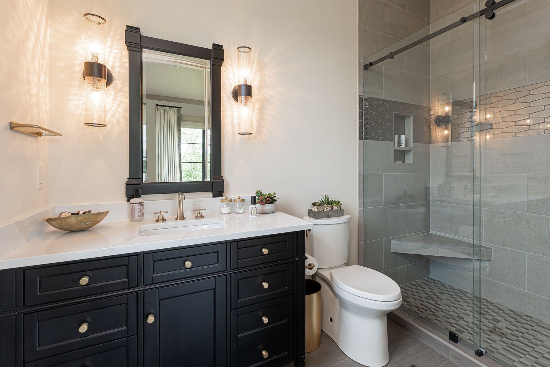  WEAVERVILLE - 物件實景