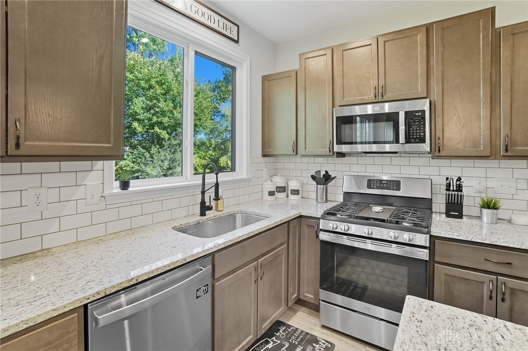 Cincinnati, Ohio, 45245, United States, 4 Bedrooms Bedrooms, ,4 BathroomsBathrooms,Residential,For Sale,1996154