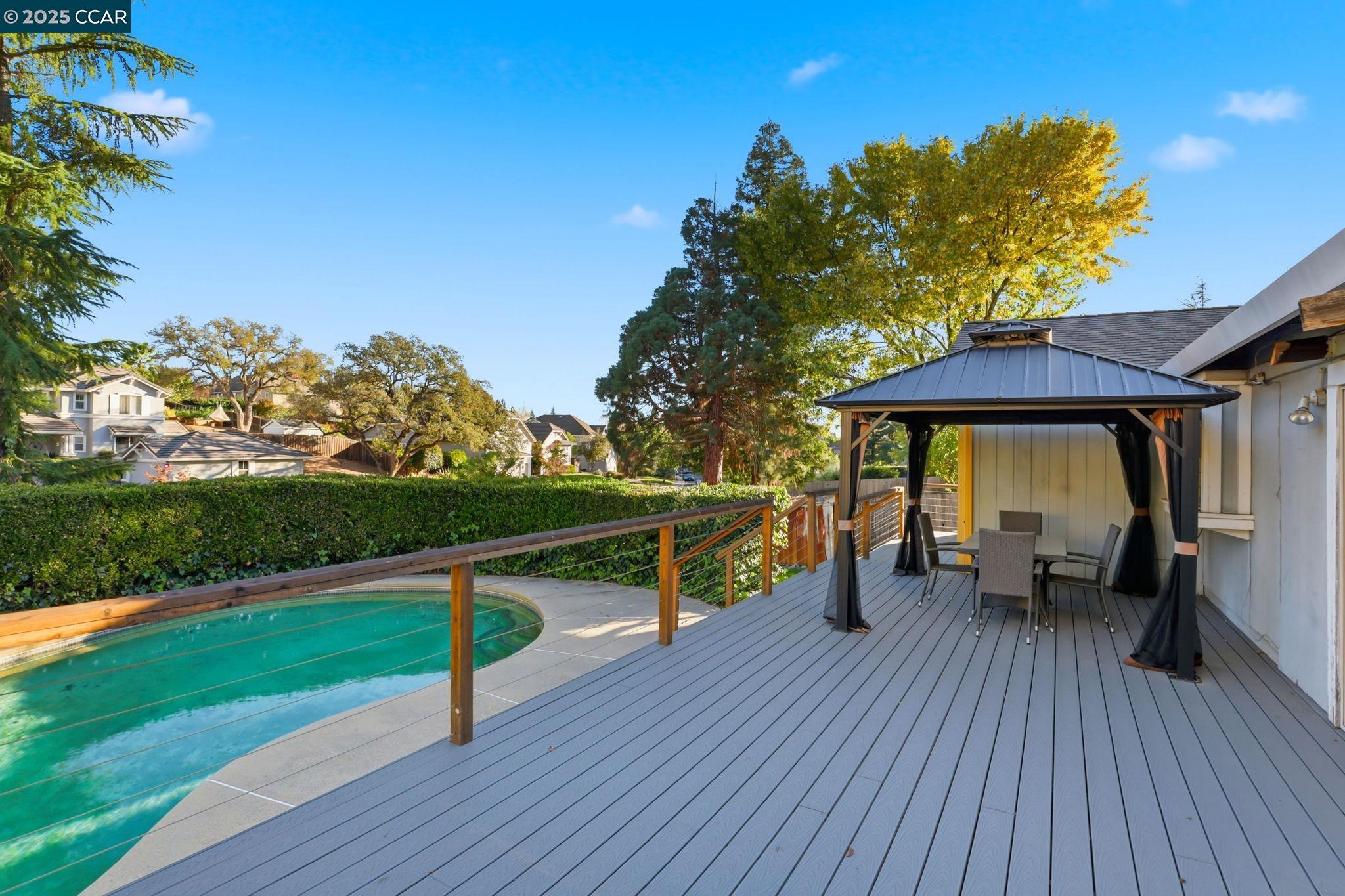 El Dorado Hills, California, 95762, United States, 4 Bedrooms Bedrooms, ,3 BathroomsBathrooms,Residential,For Sale,1988209