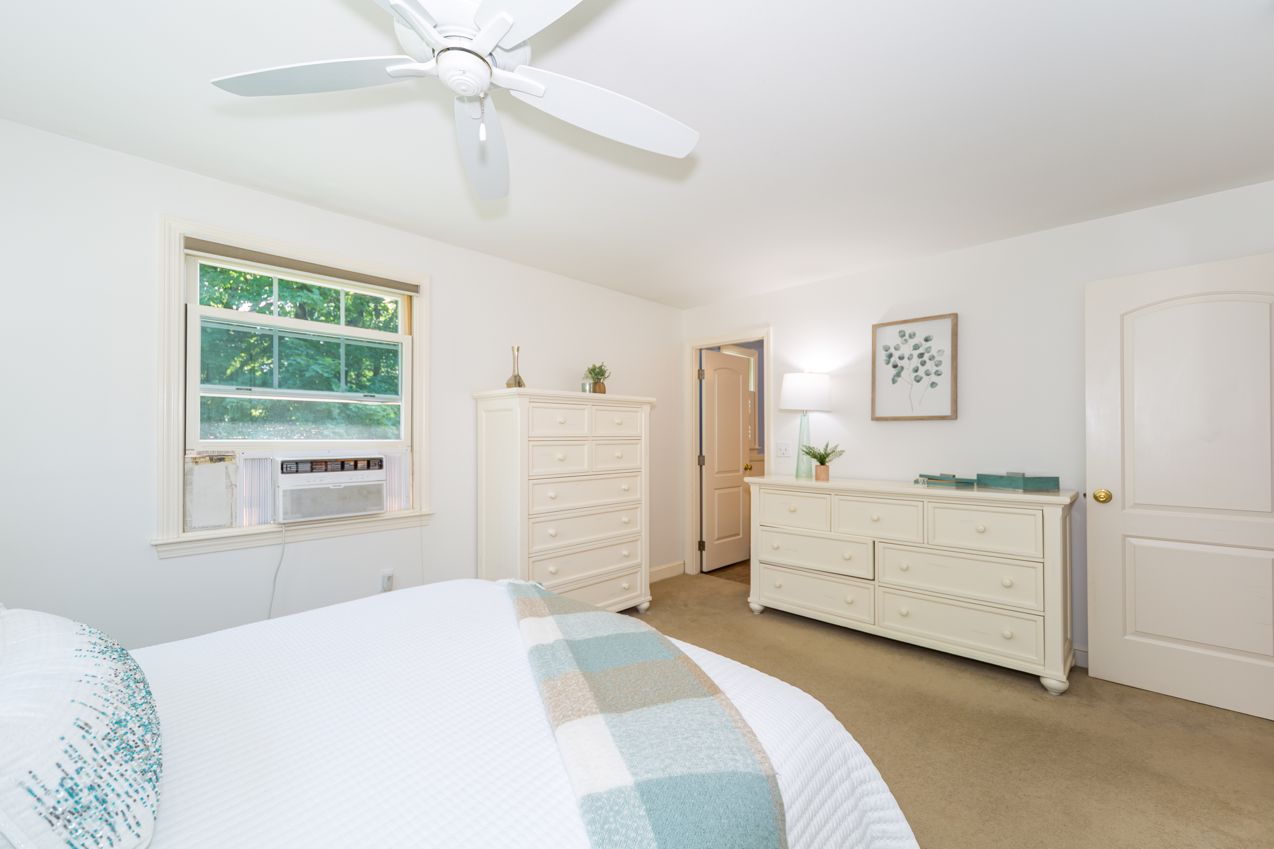  4 Colburn Street, Natick, MA, 01760 - 物件實景