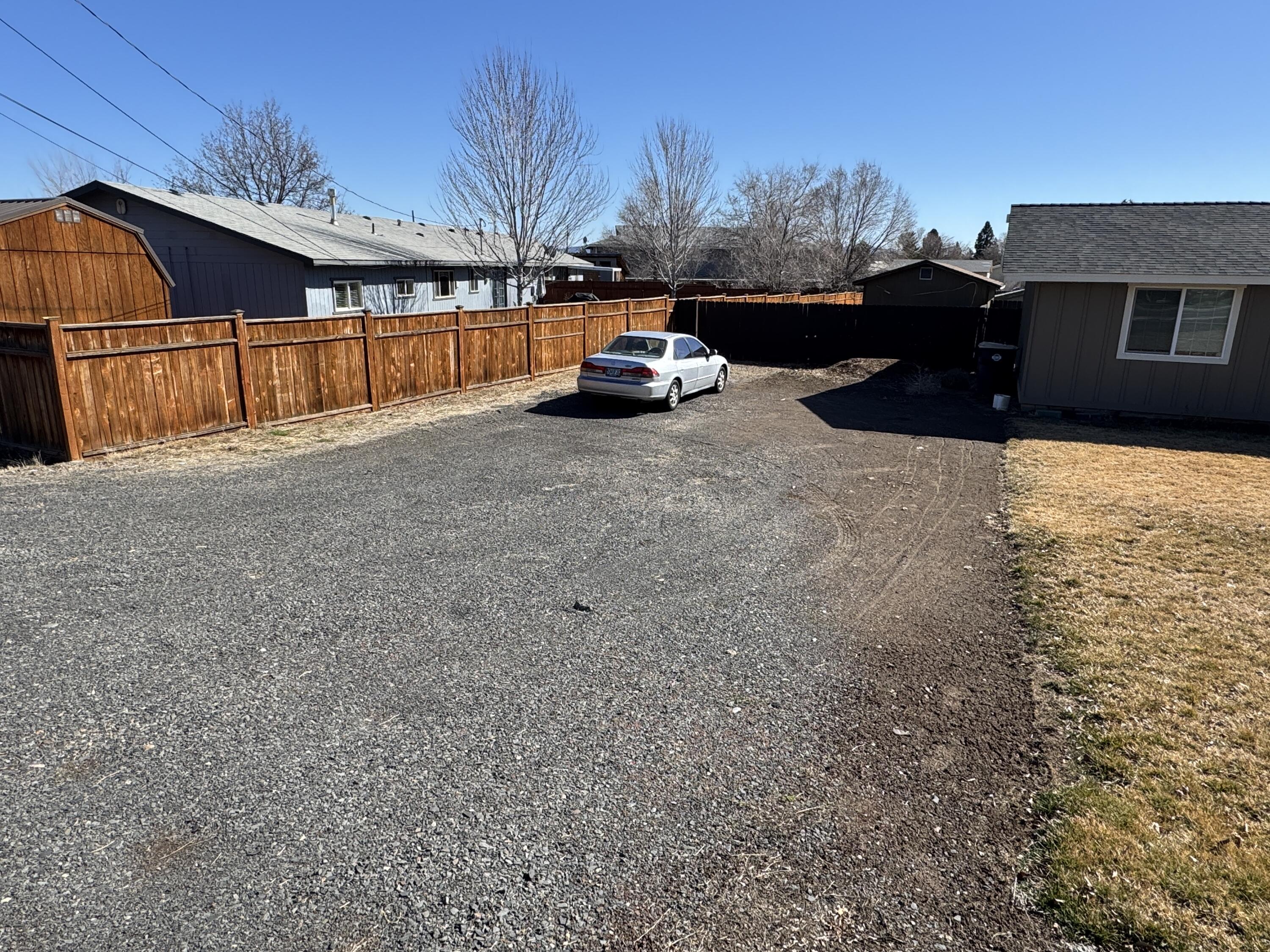 Redmond, Oregon, 97756, United States, ,Residential,For Sale,1937822