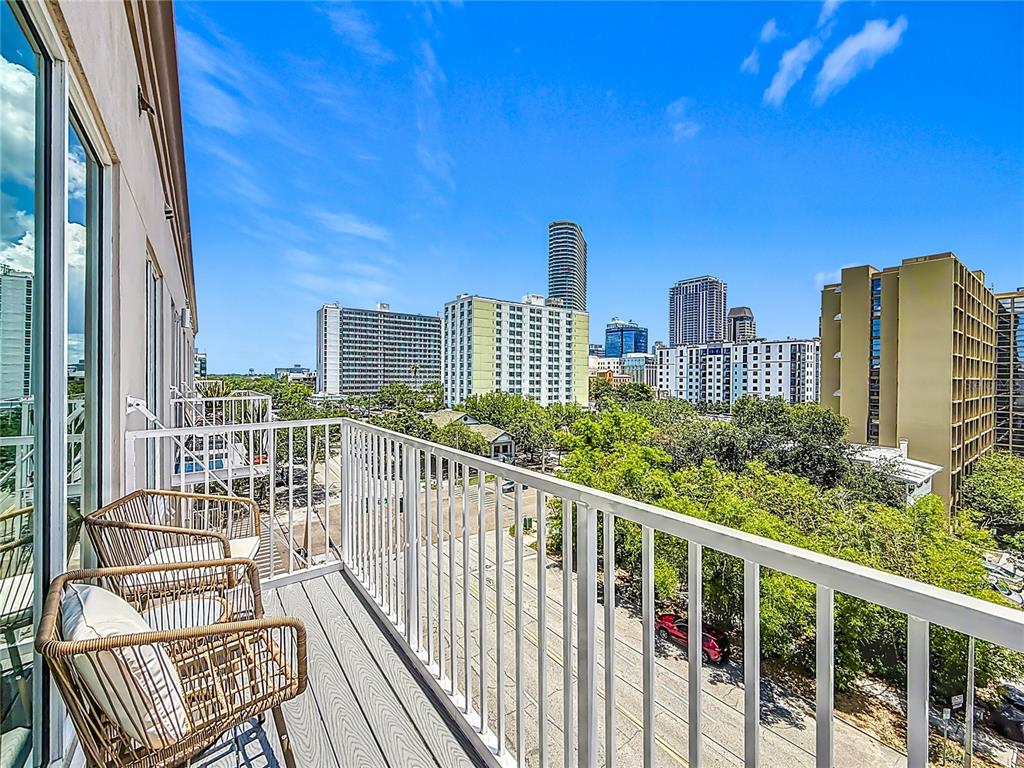 St Petersburg, Florida, 33701, United States, 2 Bedrooms Bedrooms, ,2 BathroomsBathrooms,Residential,For Sale,1889931