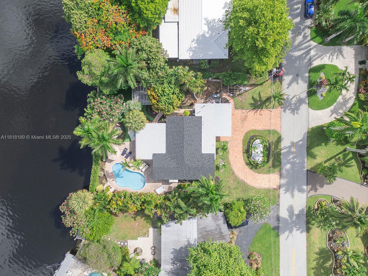 Wilton Manors, Florida, 33334, United States, 2 Bedrooms Bedrooms, ,2 BathroomsBathrooms,Residential,For Sale,1846984