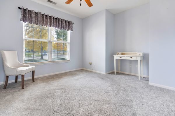 Huntley, Illinois, 60142, United States, 2 Bedrooms Bedrooms, ,2 BathroomsBathrooms,Residential,For Sale,1989906