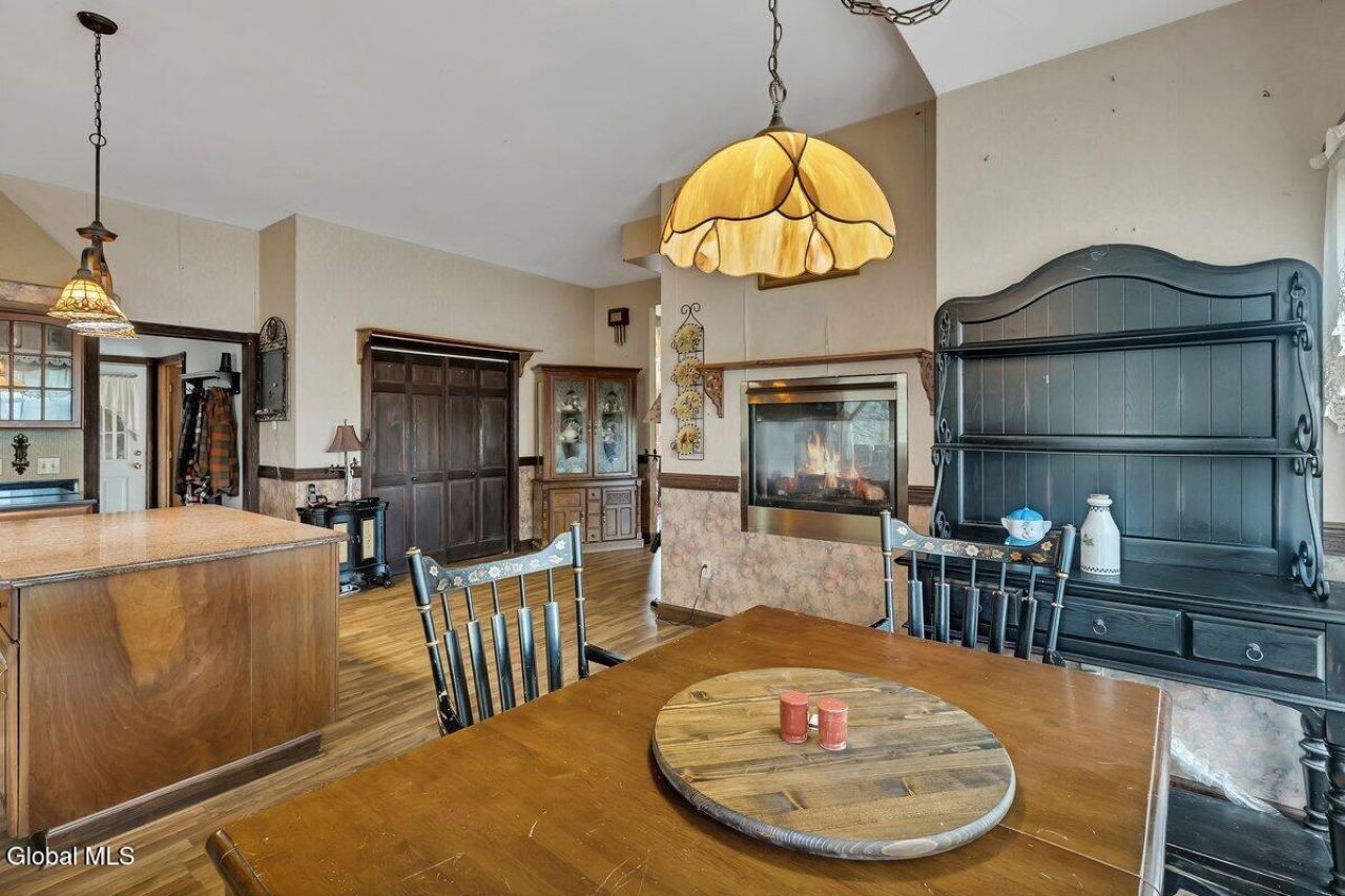 Greenville, New York, 12083, United States, 3 Bedrooms Bedrooms, ,3 BathroomsBathrooms,Residential,For Sale,1908320