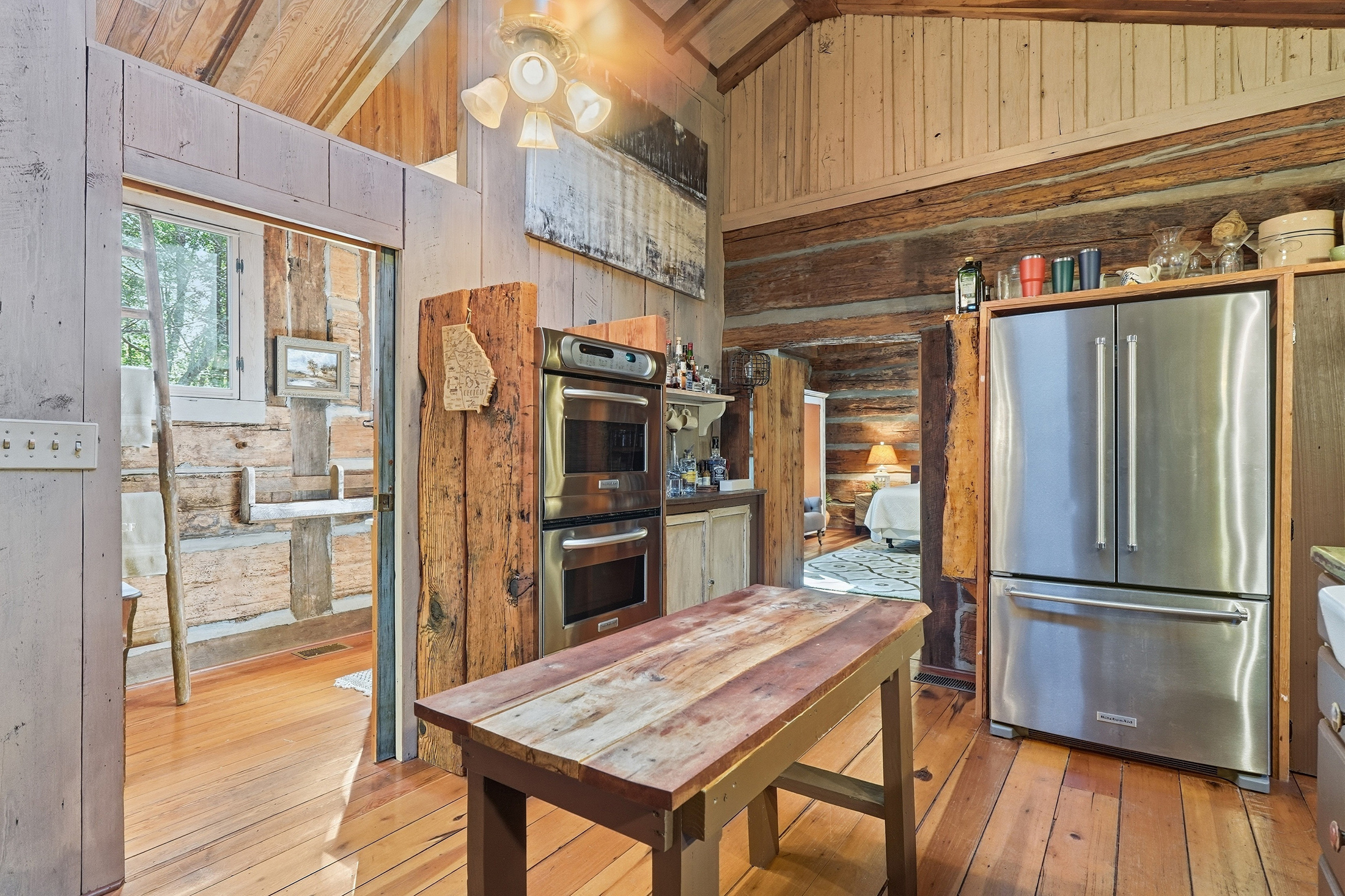  Exquisite 77.5 +/- Acre Private Retreat With Modern Rustic Elegance - 物件實景