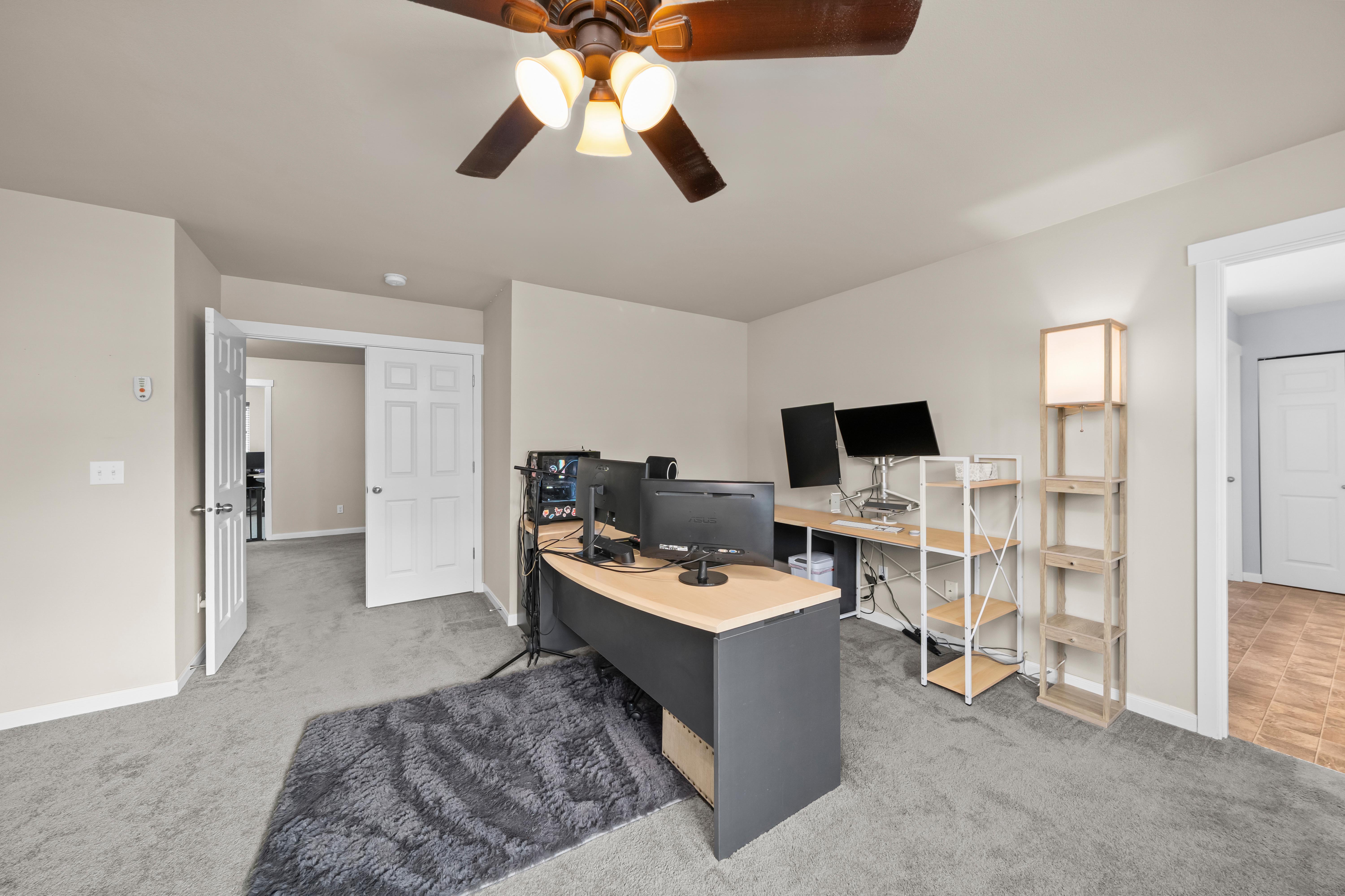  4280 Novak Dr S W - 物件實景