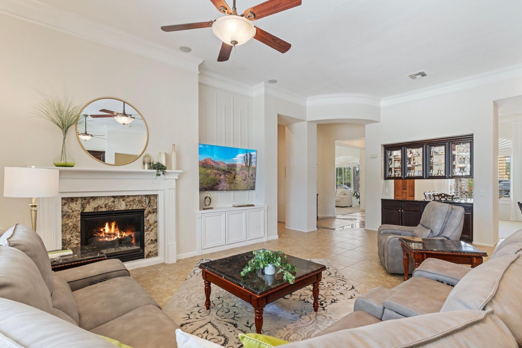  4262 E Meadowview Drive  Gilbert, AZ - 物件實景