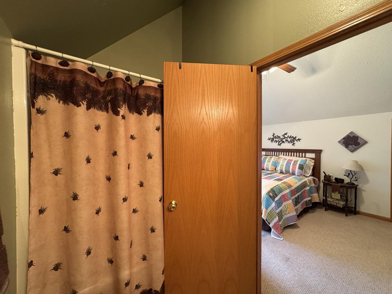 Oma, Wisconsin, 54534, United States, 2 Bedrooms Bedrooms, ,2 BathroomsBathrooms,Residential,For Sale,1995174