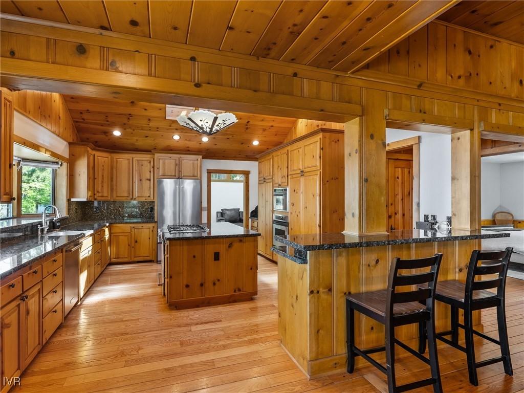 Glenbrook, Nevada, 89413, United States, 5 Bedrooms Bedrooms, ,4 BathroomsBathrooms,Residential,For Sale,1897803