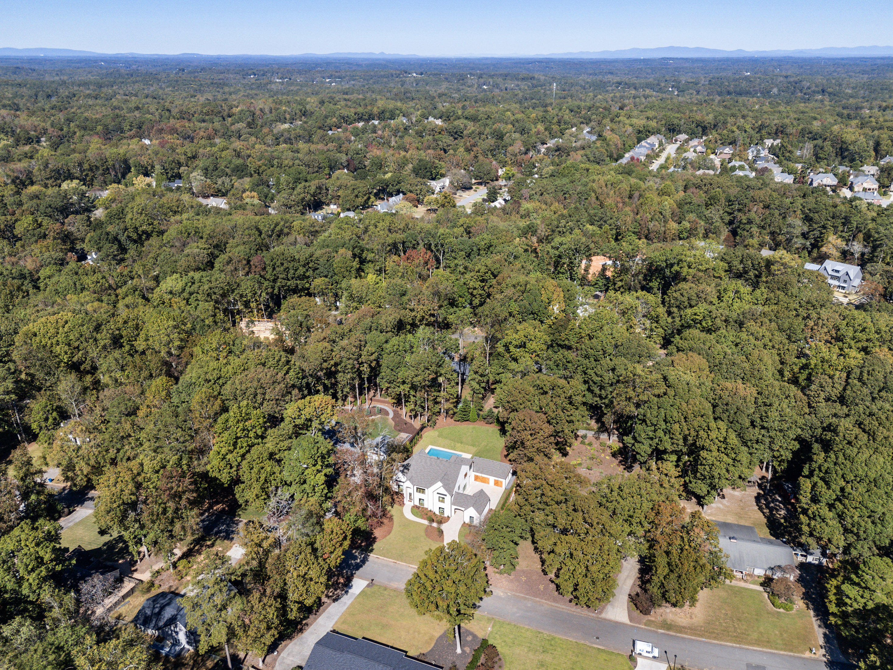  Premier Luxury Construction in Alpharetta