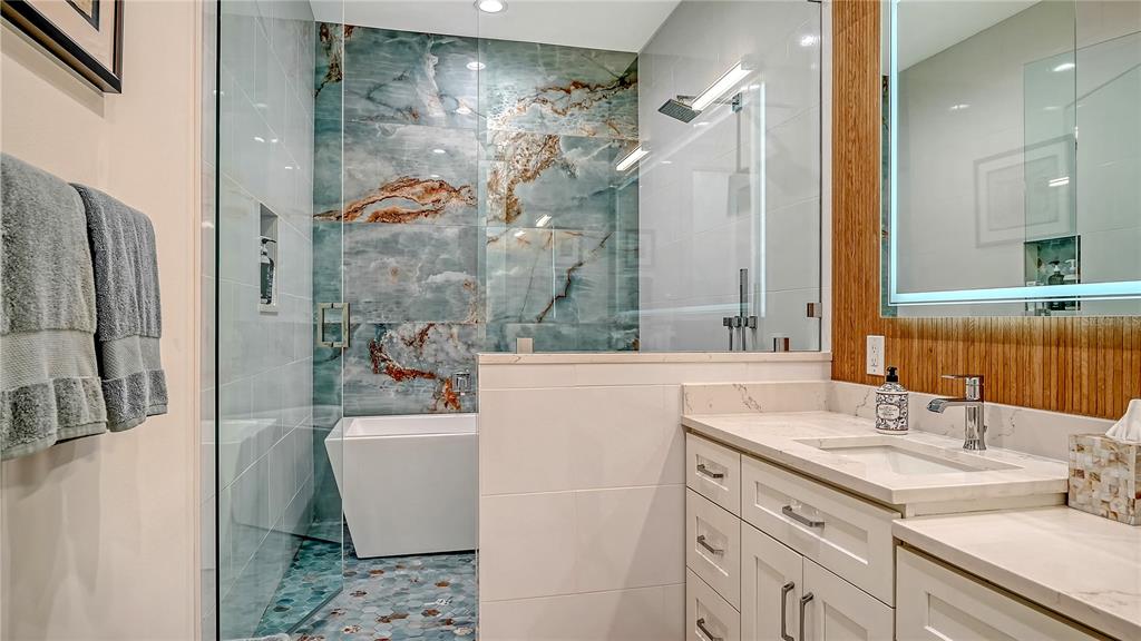 Sarasota, Florida, 34236, United States, 4 Bedrooms Bedrooms, ,4 BathroomsBathrooms,Residential,For Sale,2000414