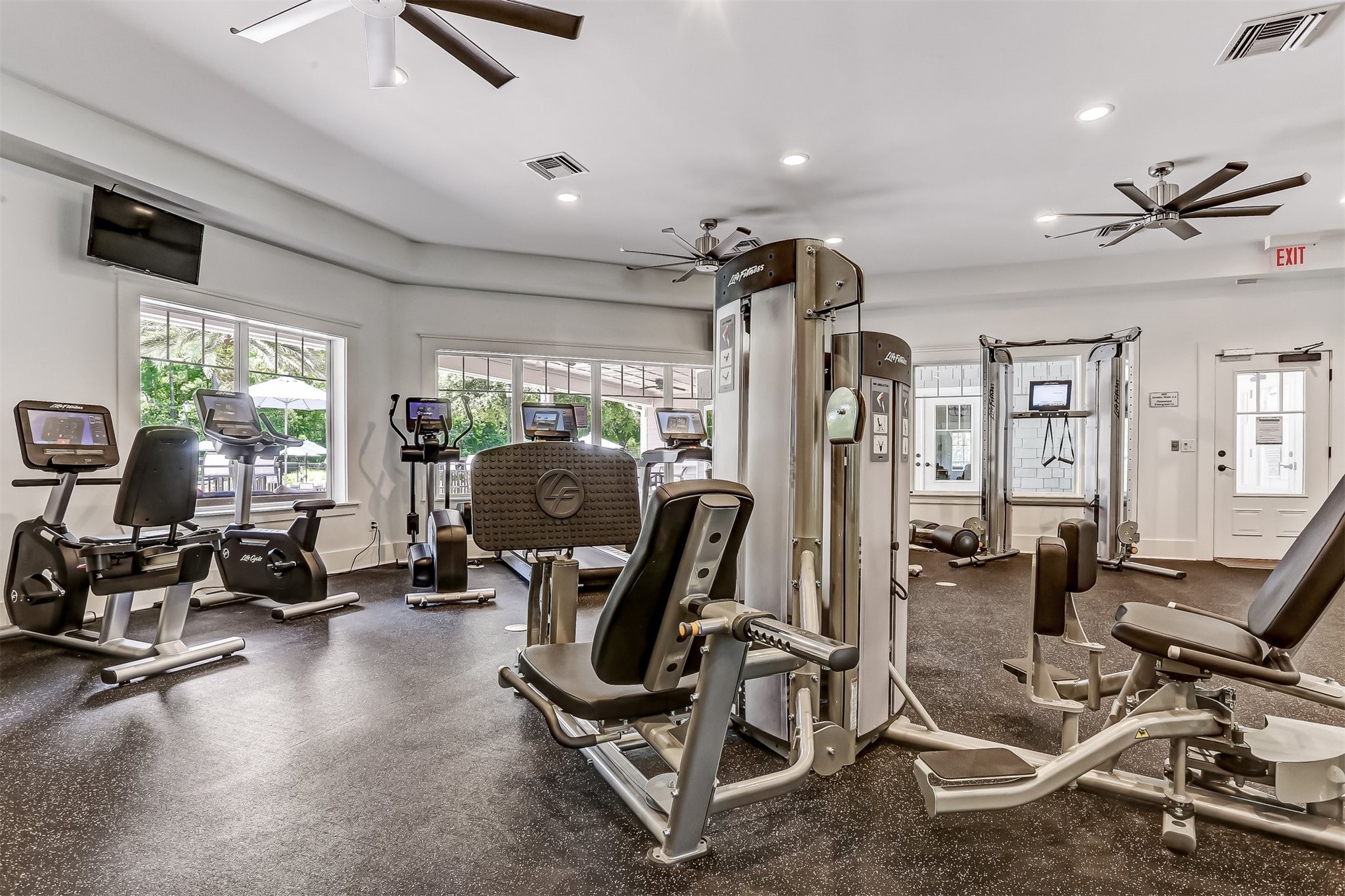Fernandina Beach, Florida, 32034, United States, 4 Bedrooms Bedrooms, ,3 BathroomsBathrooms,Residential,For Sale,2033500