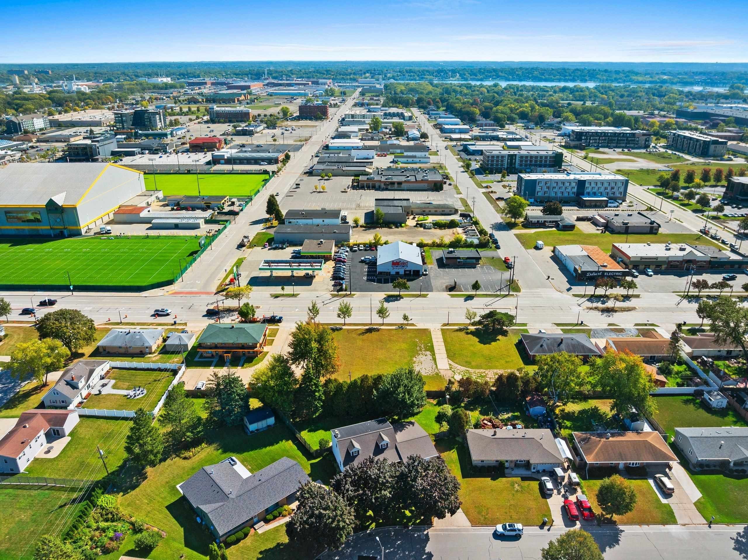 GREEN BAY, Wisconsin, 54304-4417, United States, 4 Bedrooms Bedrooms, ,2 BathroomsBathrooms,Residential,For Sale,1978060