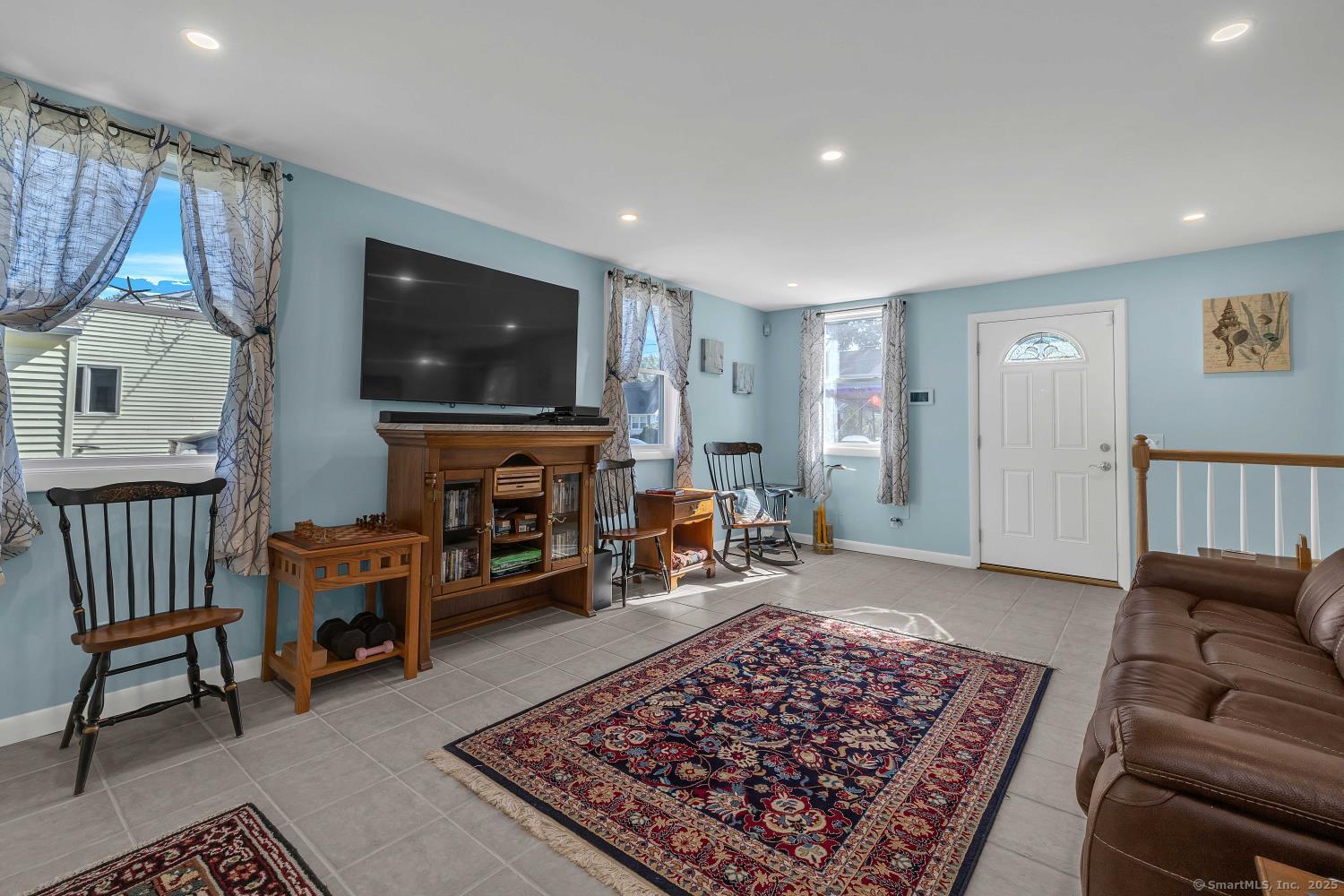 Old Saybrook, Connecticut, 06475, United States, 2 Bedrooms Bedrooms, ,2 BathroomsBathrooms,Residential,For Sale,1997022