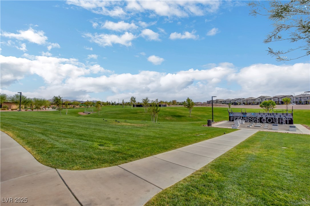 Henderson, Nevada, 89011, United States, 3 Bedrooms Bedrooms, ,2 BathroomsBathrooms,Residential,For Sale,1848397