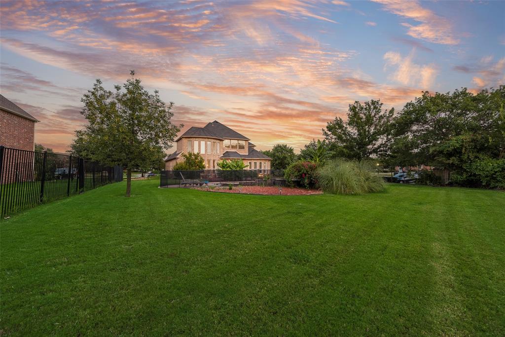 Rowlett, Texas, 75089, United States, 4 Bedrooms Bedrooms, ,3 BathroomsBathrooms,Residential,For Sale,1923074