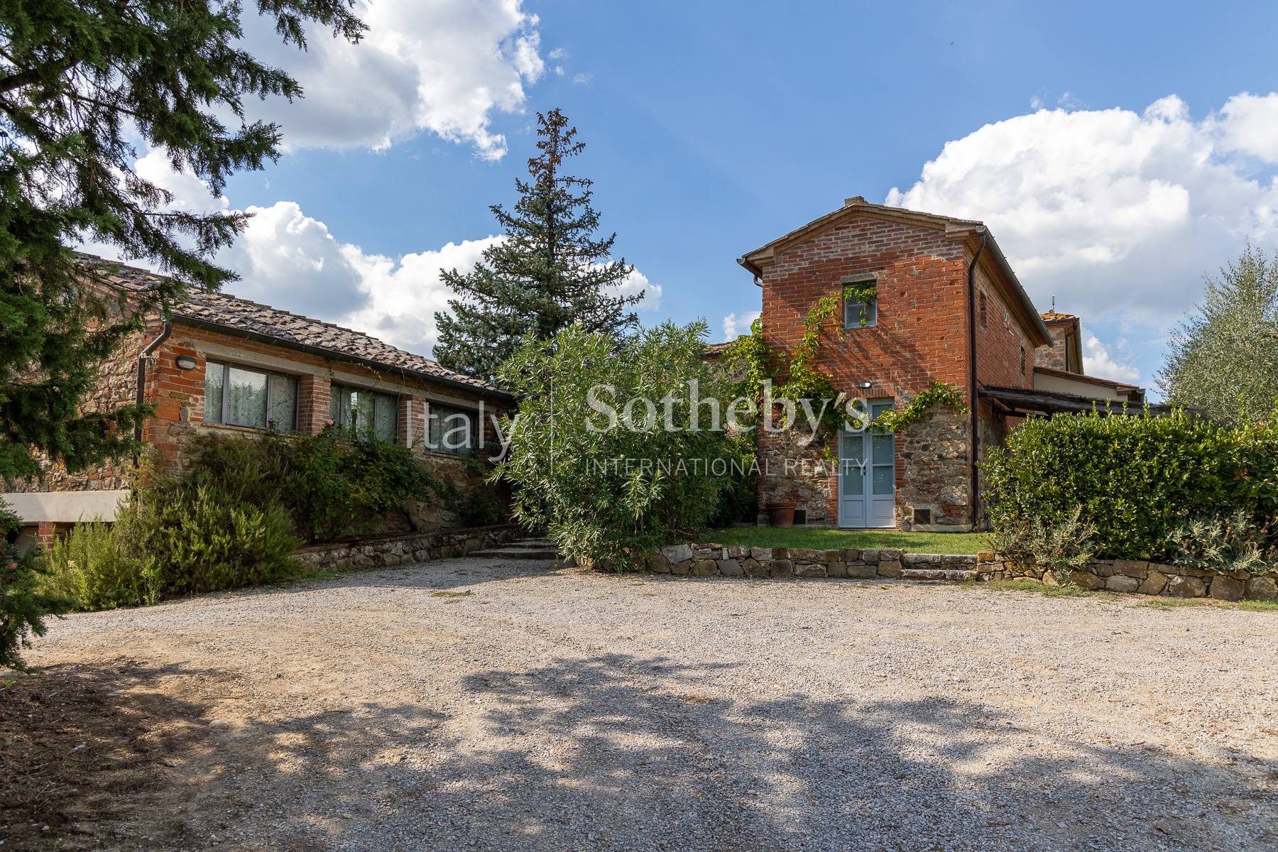  Leopoldina Villa and Hamlet with 9 Residential Units in Tuscany - 物件實景