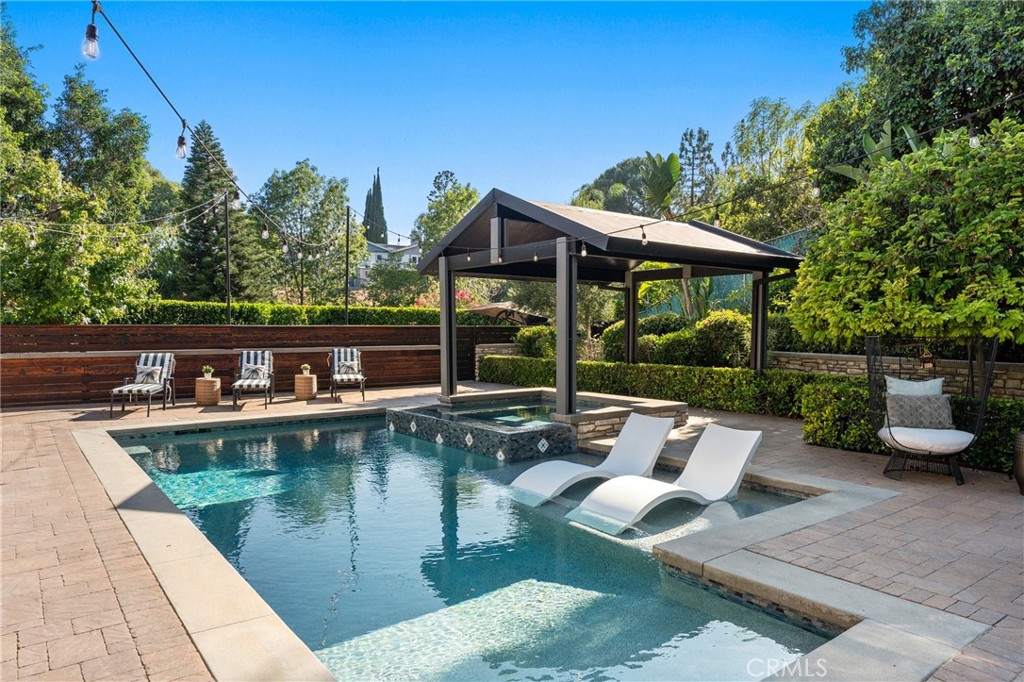 Yorba Linda, California, 92886, United States, 5 Bedrooms Bedrooms, ,6 BathroomsBathrooms,Residential,For Sale,1891782