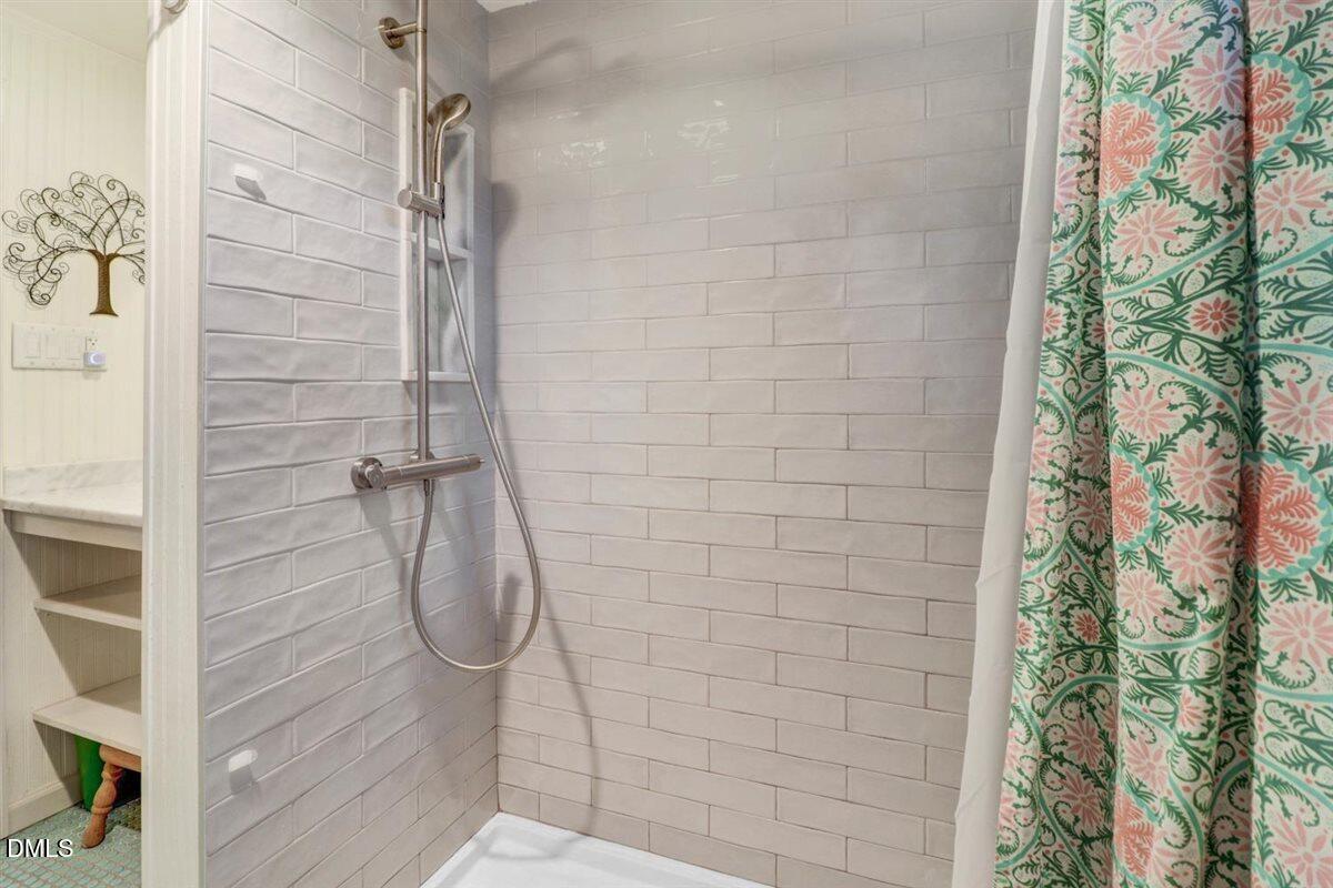 Durham, North Carolina, 27707, United States, 3 Bedrooms Bedrooms, ,2 BathroomsBathrooms,Residential,For Sale,1990361