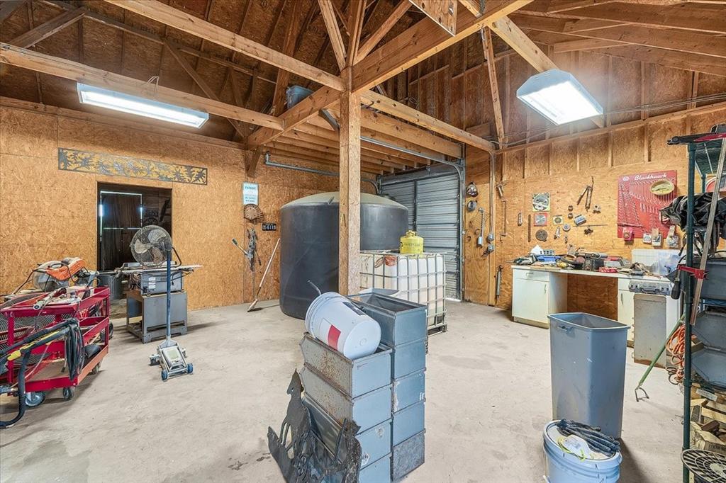Weatherford, Texas, 76085, United States, 4 Bedrooms Bedrooms, ,3 BathroomsBathrooms,Residential,For Sale,2040149
