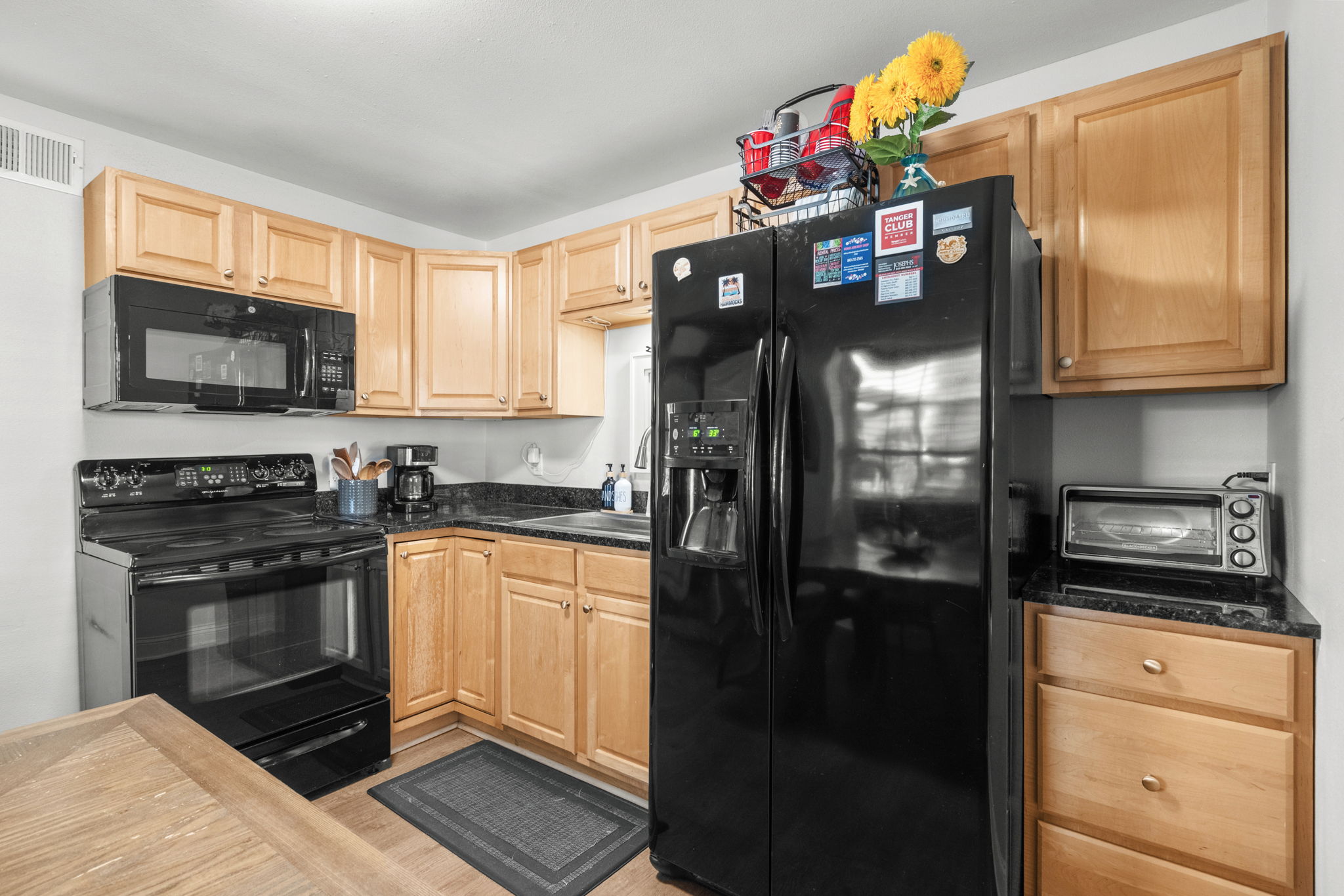 North Myrtle Beach, South Carolina, 29582, United States, 6 Bedrooms Bedrooms, ,3 BathroomsBathrooms,Residential,For Sale,1994221